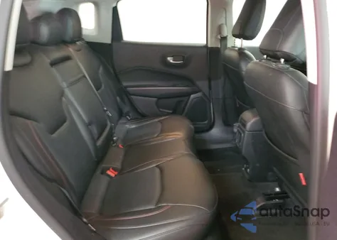 2018 Jeep Compass Trailhawk from USA, damaged, VIN 3C4NJDDB8JT211943